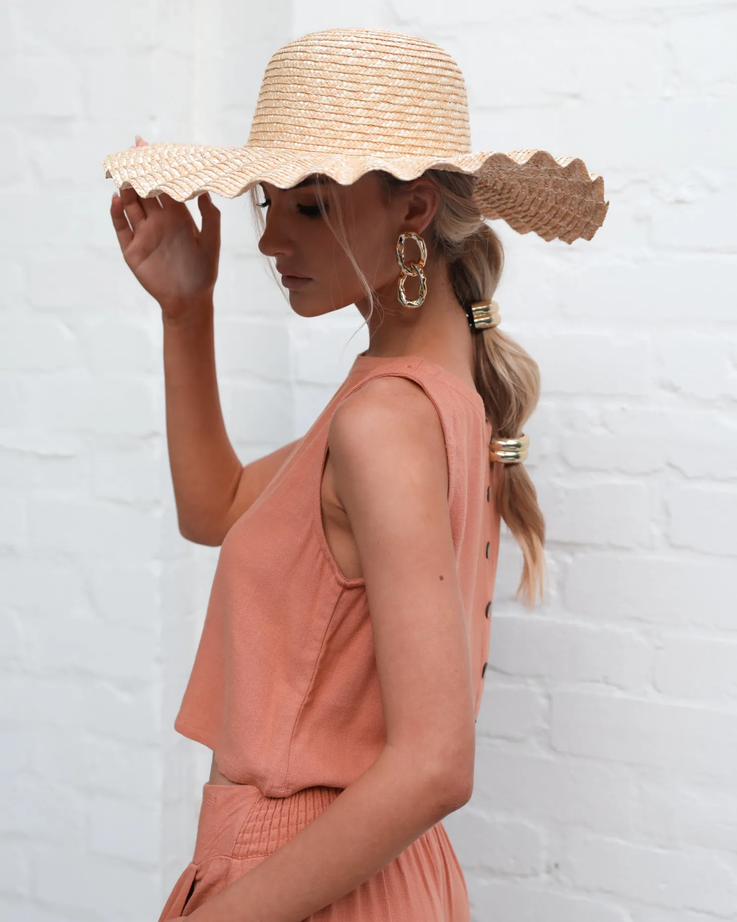 Chiana Earrings - Gold