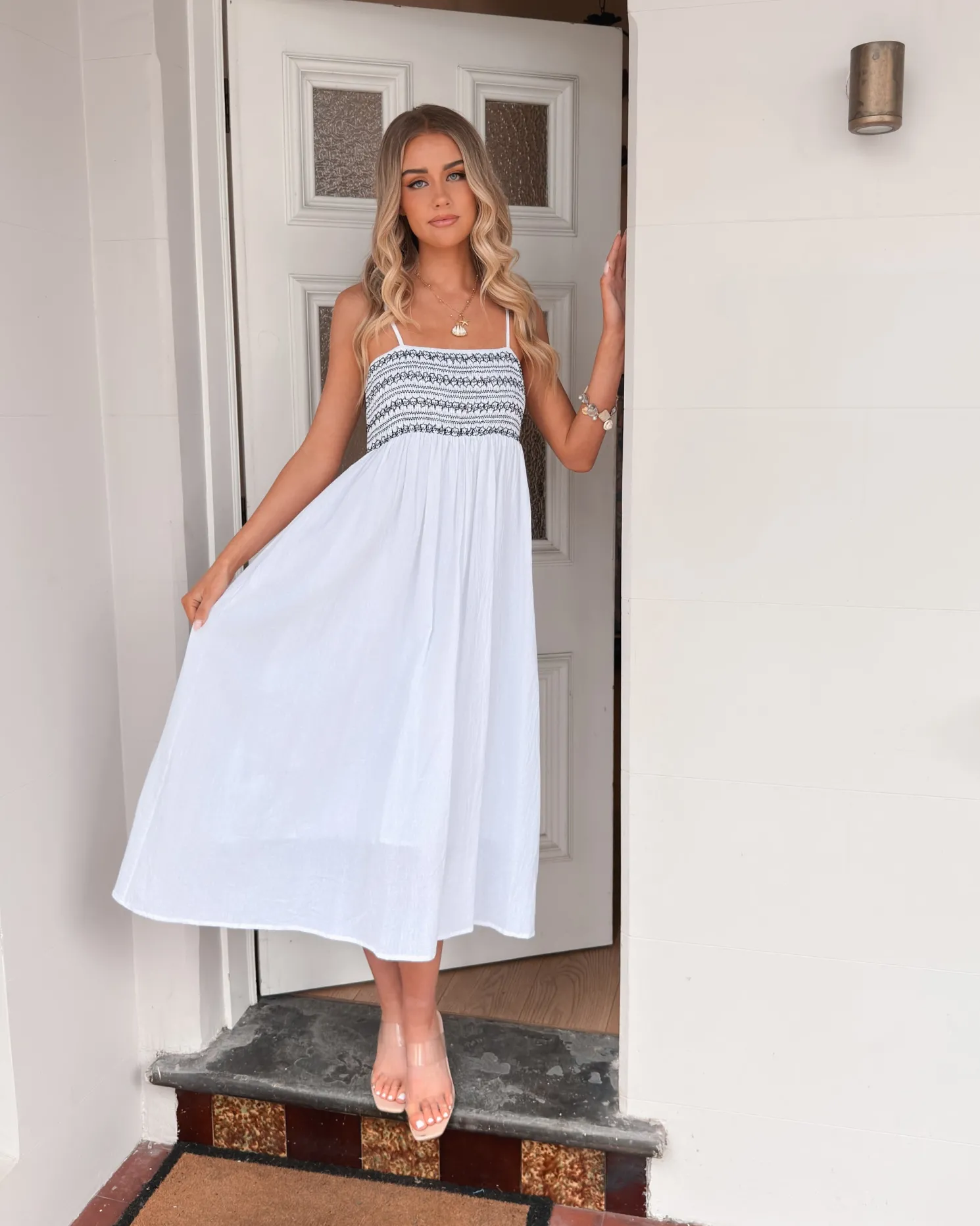 Ilyndra Dress - White Multi