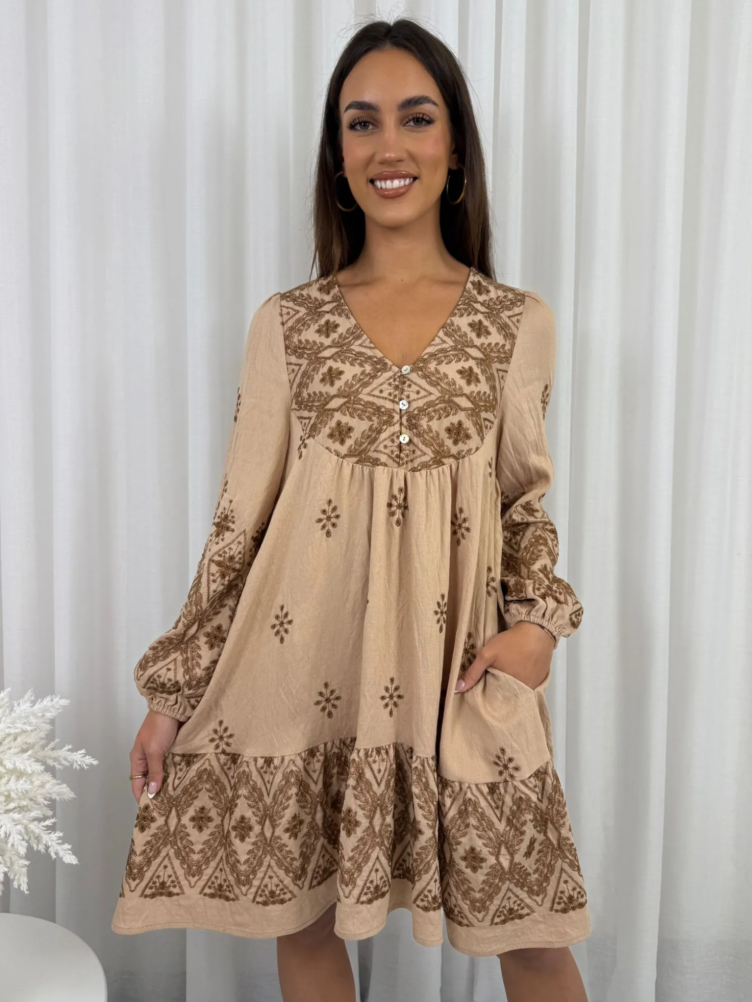 Jenayah Dress - Tan Print